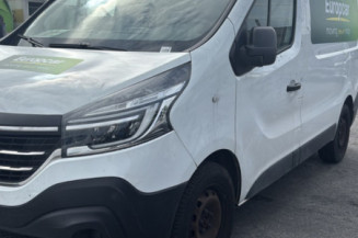 RENAULT TRAFIC 3 COURT PHASE 2 2.0 BLUE DCI - 16V TURBO Photo n°1