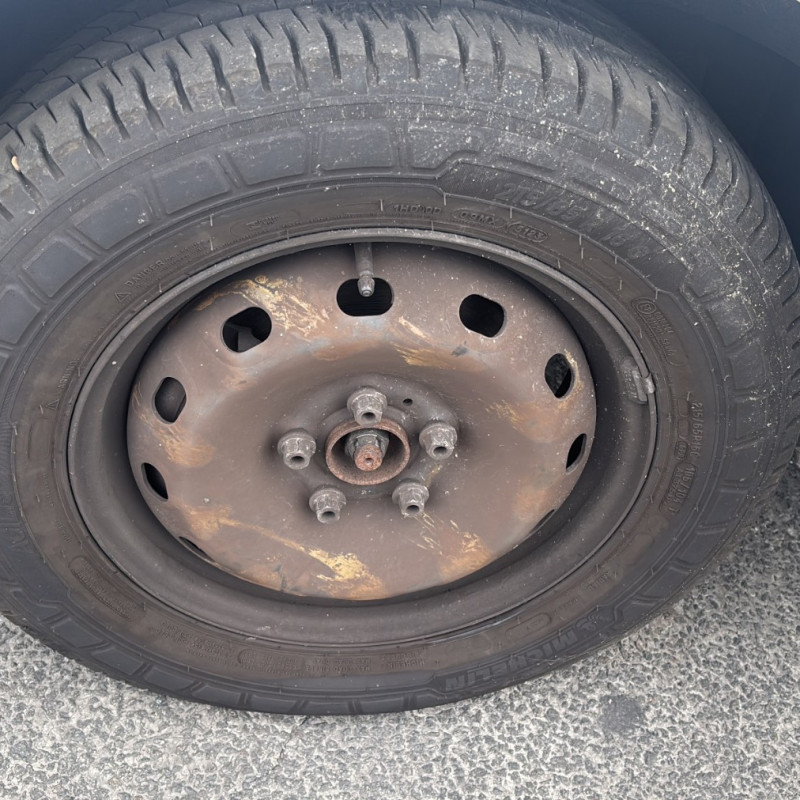 RENAULT TRAFIC 3 COURT PHASE 2 2.0 BLUE DCI - 16V TURBO Photo n°17