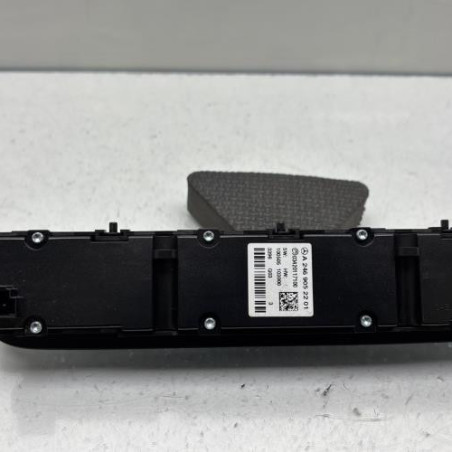 Bouton de warning MERCEDES CLASSE A 176