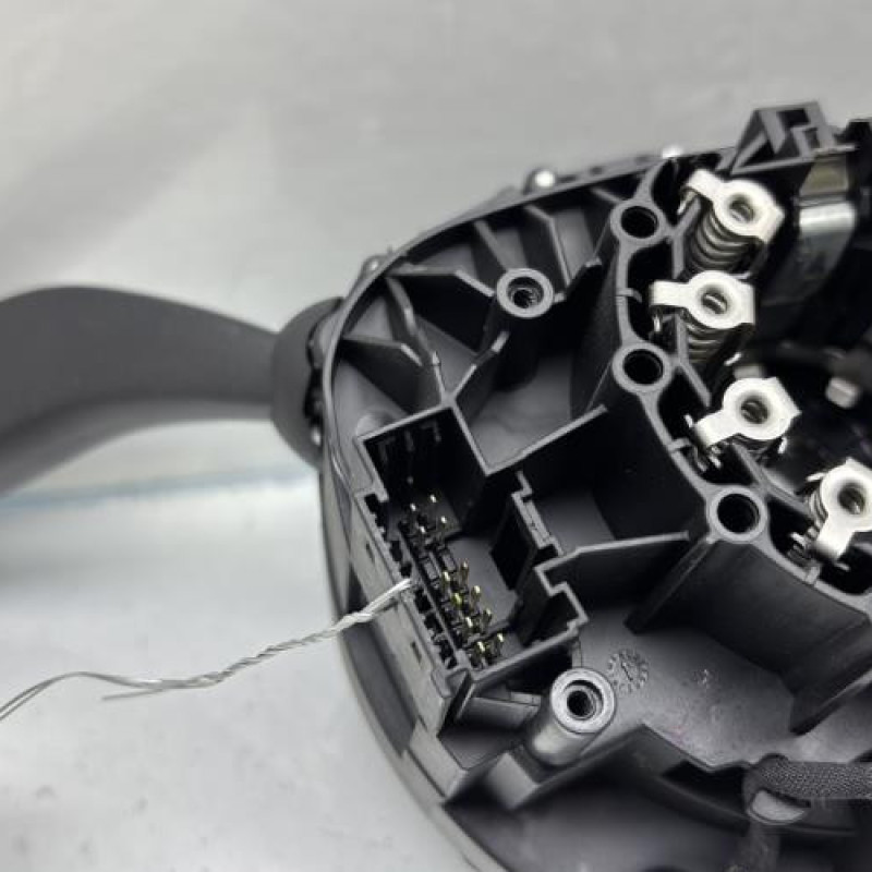 Com (Bloc Contacteur Tournant+Commodo Essuie Glace+Commodo Phare) MERCEDES CLASSE A 176 Photo n°7