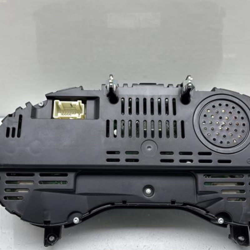 Compteur MERCEDES CLASSE A 176 Photo n°3