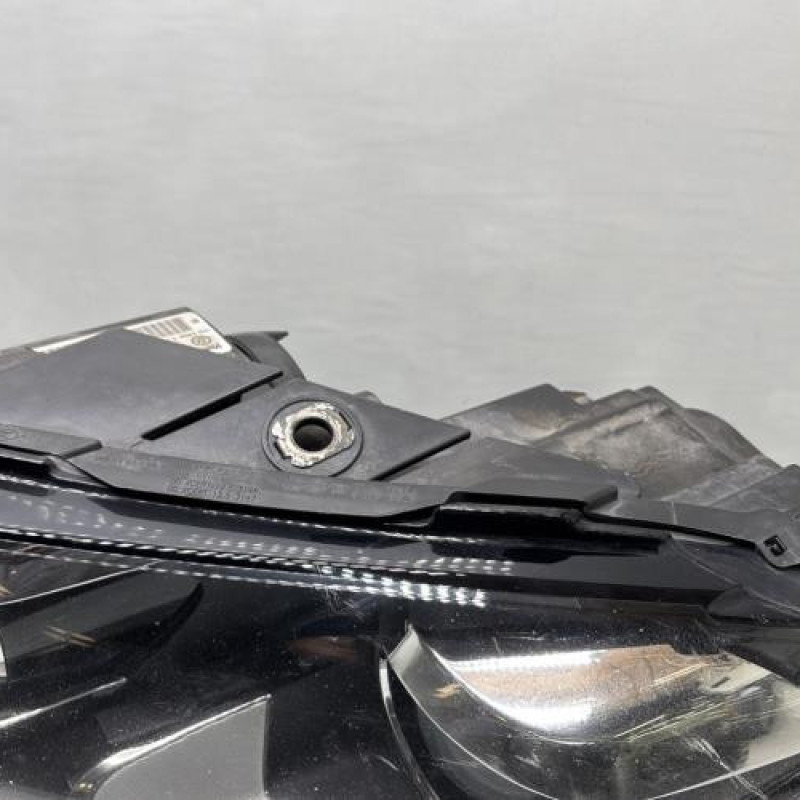 Optique avant principal gauche (feux)(phare) VOLKSWAGEN PASSAT 6 Photo n°3