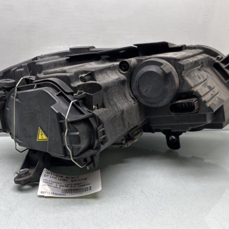 Optique avant principal gauche (feux)(phare) VOLKSWAGEN PASSAT 6 Photo n°4