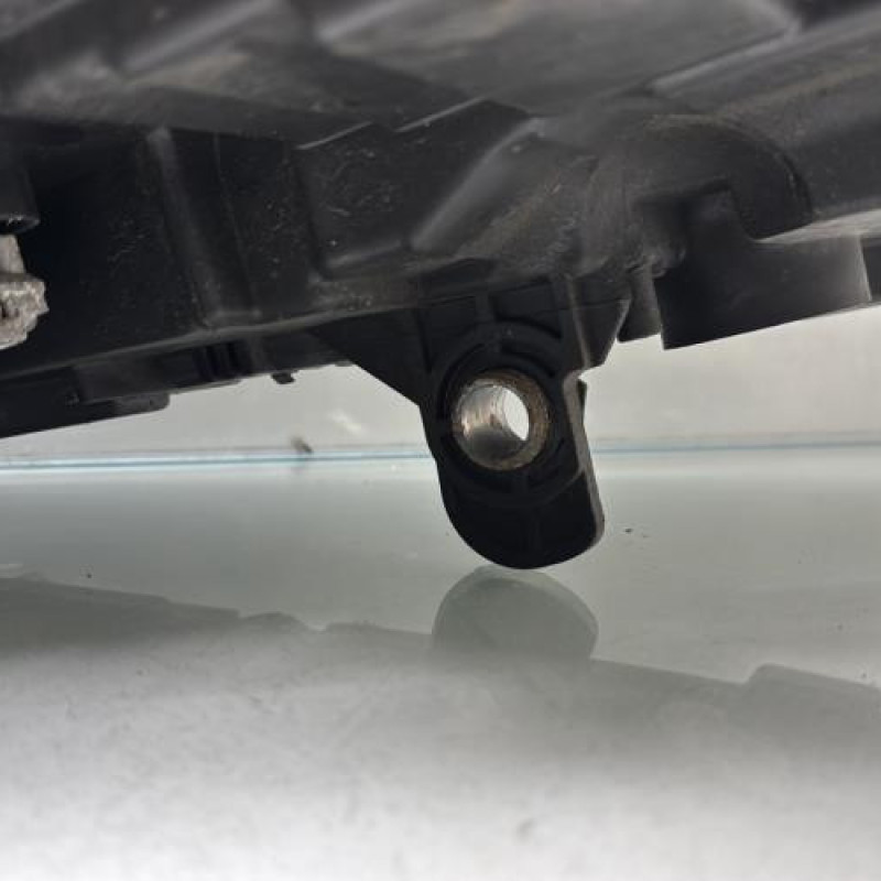 Optique avant principal gauche (feux)(phare) VOLKSWAGEN PASSAT 6 Photo n°5