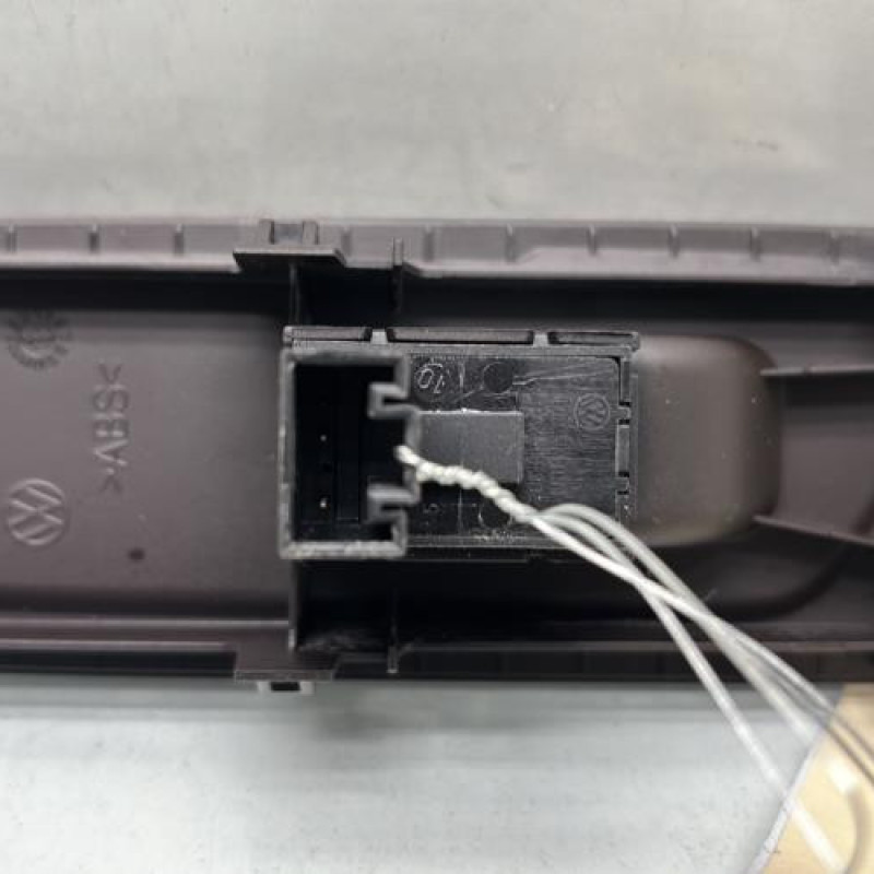 Interrupteur de leve vitre avant droit VOLKSWAGEN PASSAT 6 Photo n°3