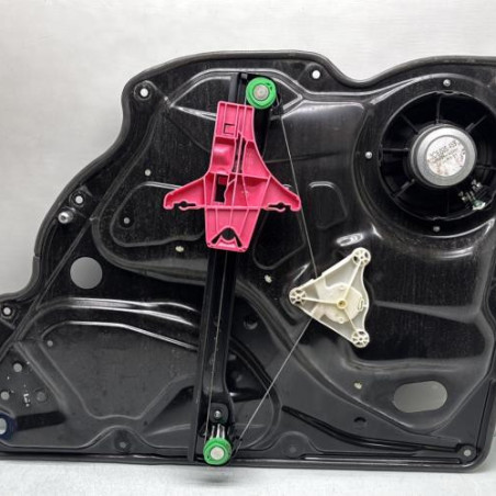 Leve vitre electrique arriere gauche VOLKSWAGEN PASSAT 6 Photo n°1
