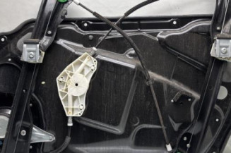 Leve vitre electrique avant gauche VOLKSWAGEN PASSAT 6
