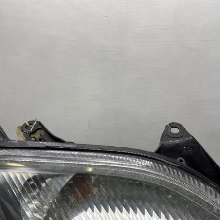 Optique avant principal droit (feux)(phare) FORD FIESTA 5
