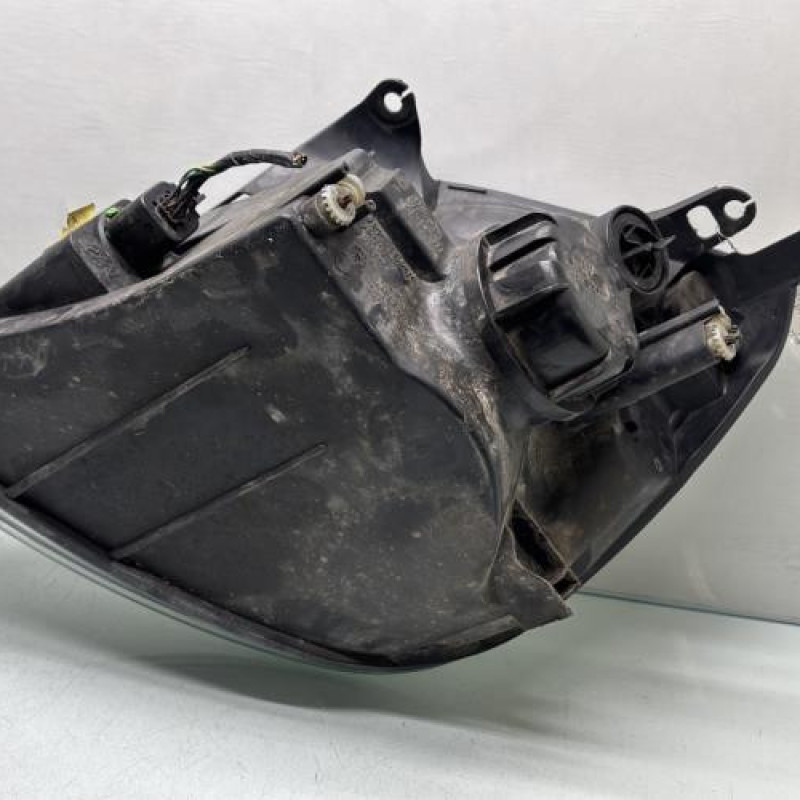 Optique avant principal droit (feux)(phare) FORD FIESTA 5 Photo n°5