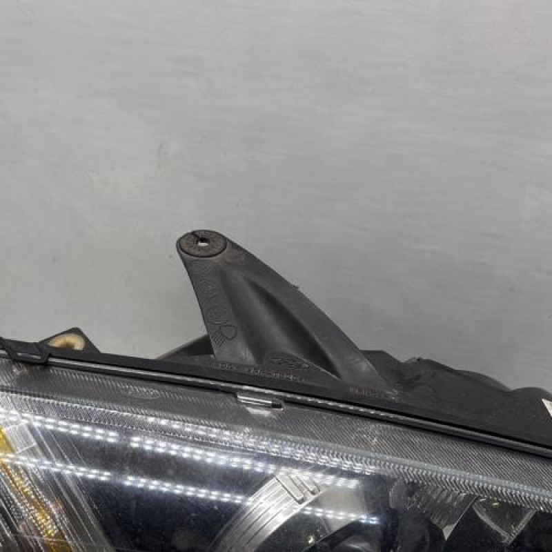 Optique avant principal droit (feux)(phare) FORD FOCUS 2 Photo n°2