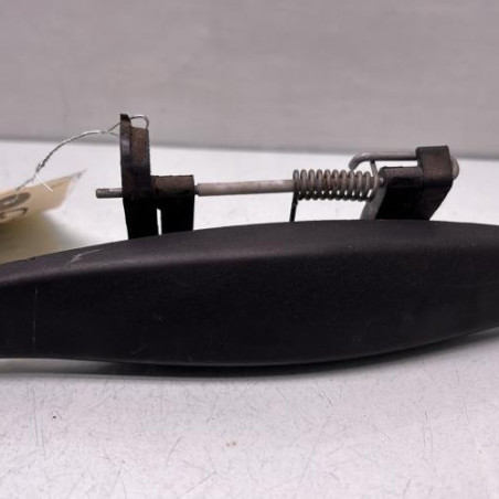 Poignee porte avant droit DACIA SANDERO 1 Photo n°1