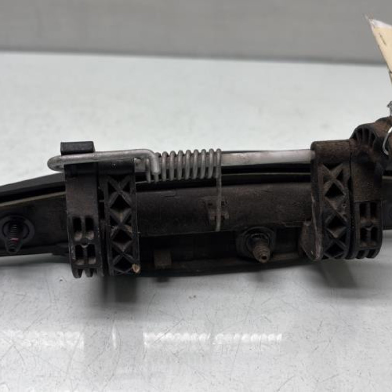 Poignee porte avant droit DACIA SANDERO 1 Photo n°2