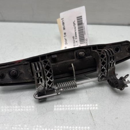 Poignee porte avant gauche DACIA SANDERO 1