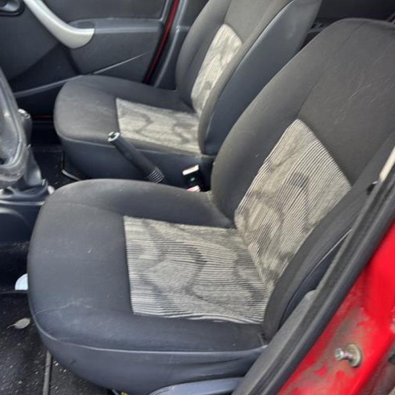 Poignee porte avant gauche DACIA SANDERO 1 Photo n°14