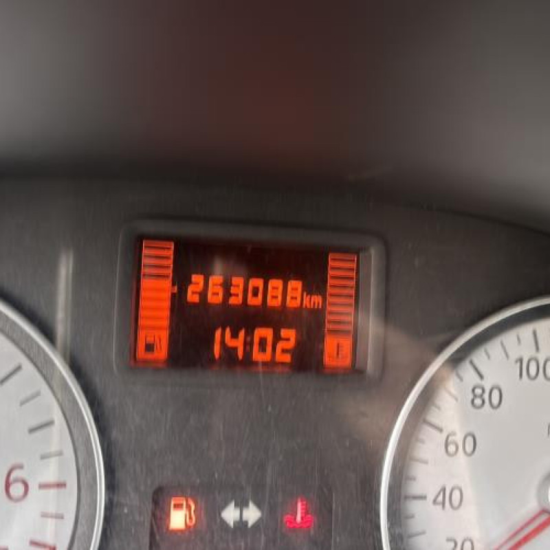 Poignee porte arriere gauche DACIA SANDERO 1 Photo n°20