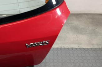 Malle/Hayon arriere TOYOTA YARIS 2