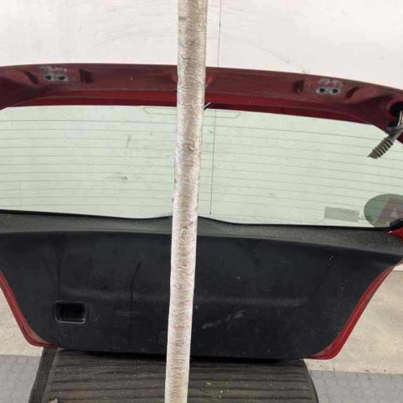 Malle/Hayon arriere TOYOTA YARIS 2 Photo n°6