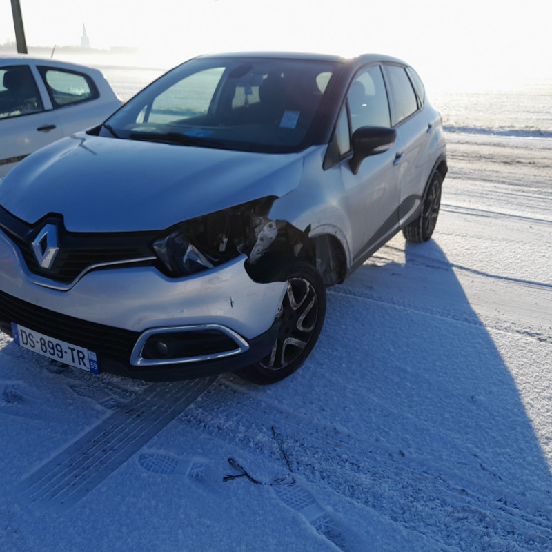 RENAULT CAPTUR 1 PHASE 1 1.5 DCI - 8V TURBO Photo n°1