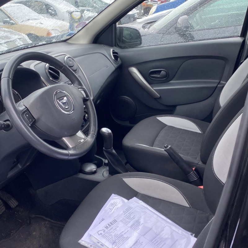 DACIA SANDERO 2 PHASE 1 0.9i - 12V TURBO TCE 90 Photo n°7