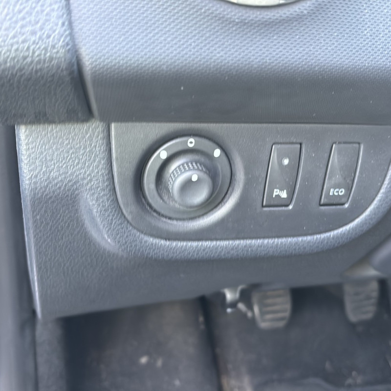 DACIA SANDERO 2 PHASE 1 0.9i - 12V TURBO TCE 90 Photo n°15