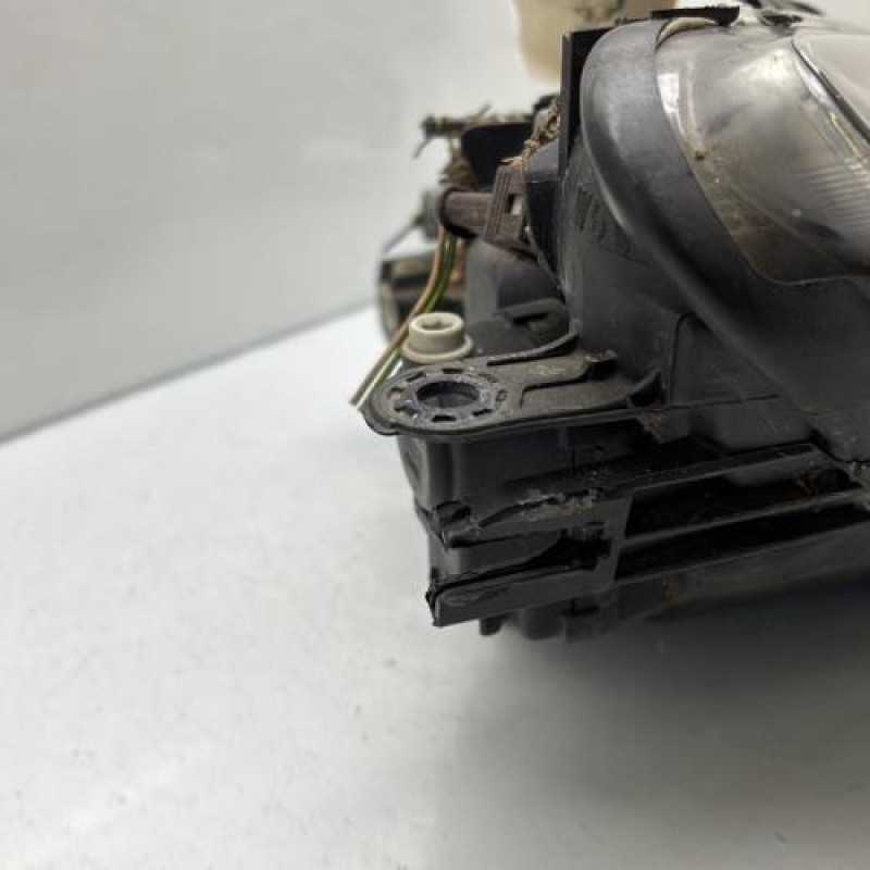 Optique avant principal droit (feux)(phare) PEUGEOT 206 Photo n°3