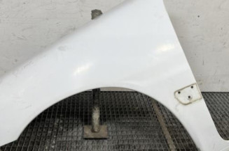 Aile avant gauche PEUGEOT 106 Photo n°1