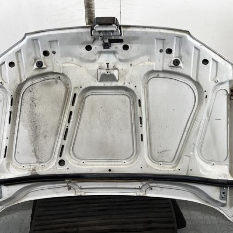 Capot PEUGEOT 106 Photo n°6