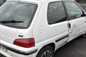 Capot PEUGEOT 106