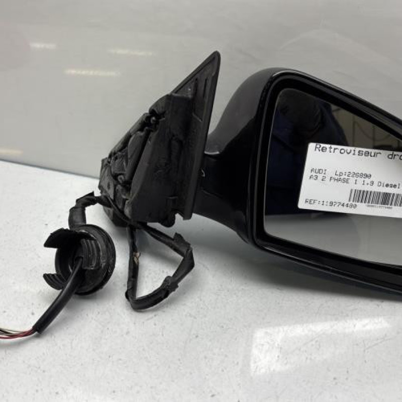 Retroviseur droit AUDI A3 2 Photo n°1