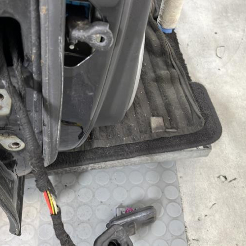 Porte arriere droit CHEVROLET CRUZE Photo n°5