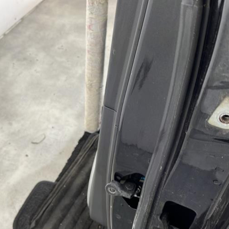 Porte arriere gauche CHEVROLET CRUZE Photo n°4