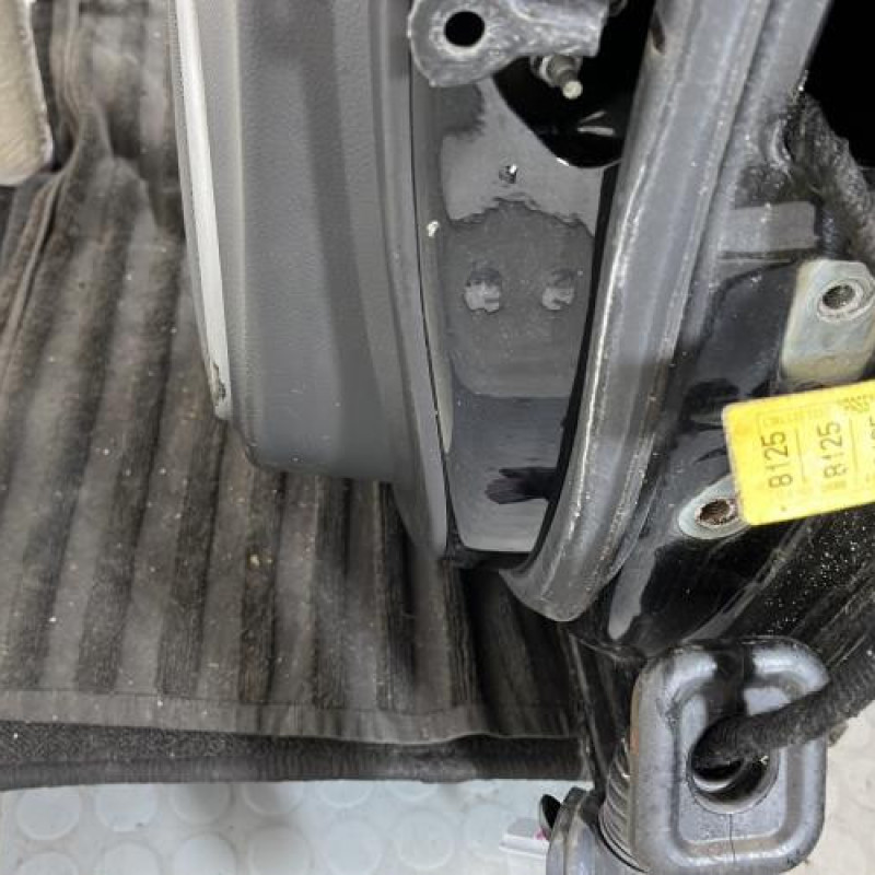 Porte arriere gauche CHEVROLET CRUZE Photo n°5