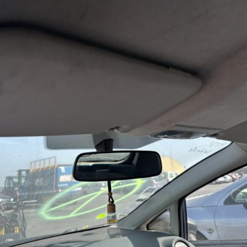 Pare choc avant FORD FIESTA 6 Photo n°19