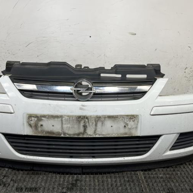 Pare choc avant OPEL CORSA C Photo n°1