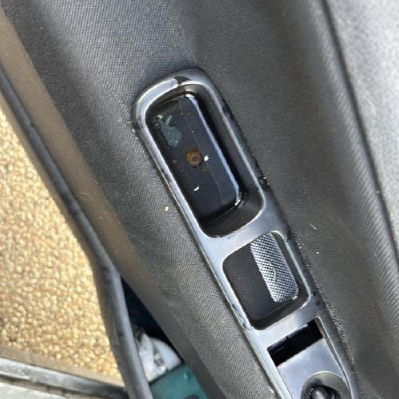 Compteur PEUGEOT 207 Photo n°10