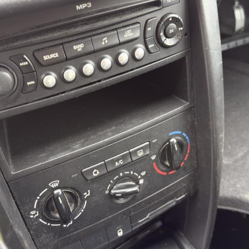 Compteur PEUGEOT 207 Photo n°17