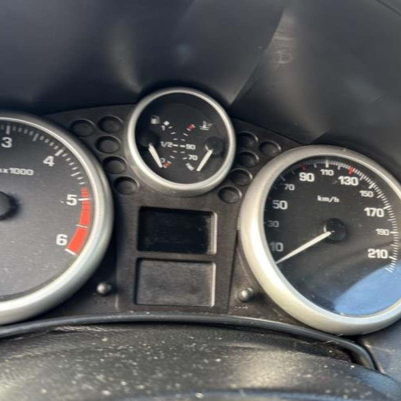 Compteur PEUGEOT 207 Photo n°15