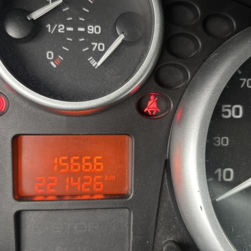 Compteur PEUGEOT 207 Photo n°16