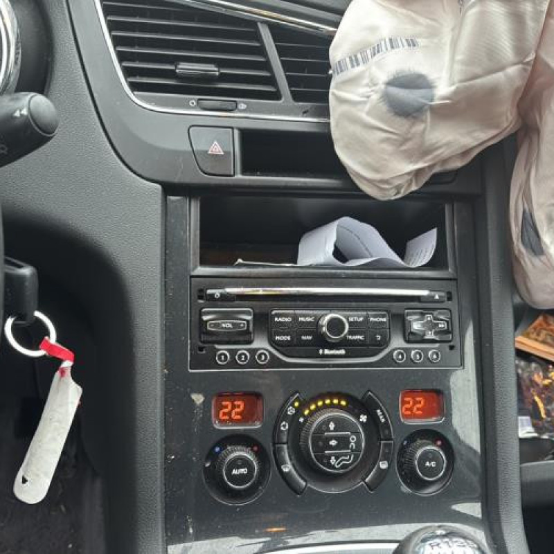 Amortisseur arriere droit PEUGEOT 5008 1 Photo n°17