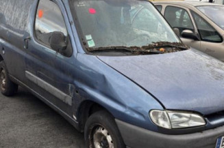 Leve vitre mecanique avant gauche PEUGEOT PARTNER 1