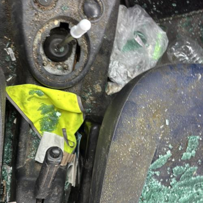 Support filtre gazoil PEUGEOT PARTNER 1 Photo n°17