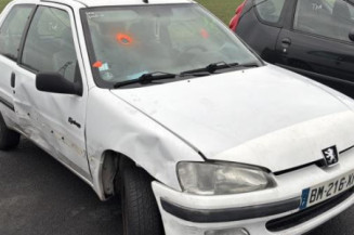 Boitier de prechauffage PEUGEOT 106
