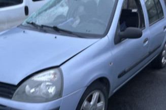 Reservoir essence RENAULT CLIO 2 Photo n°1