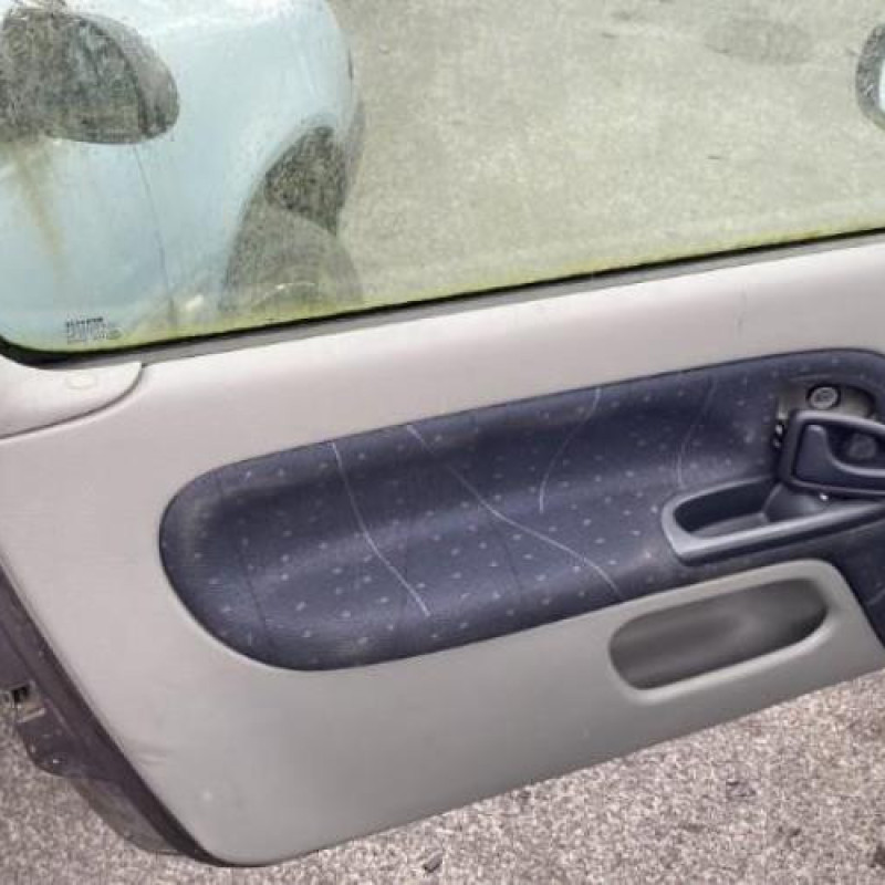 Tambour arriere gauche RENAULT CLIO 2 Photo n°9