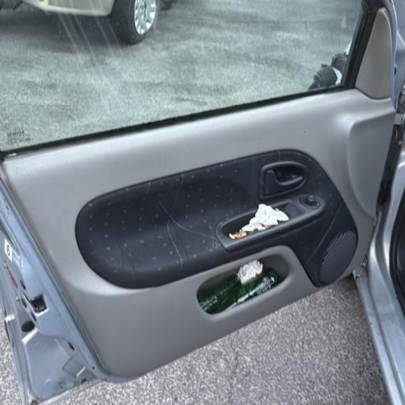 Levier de vitesses RENAULT CLIO 2 Photo n°9