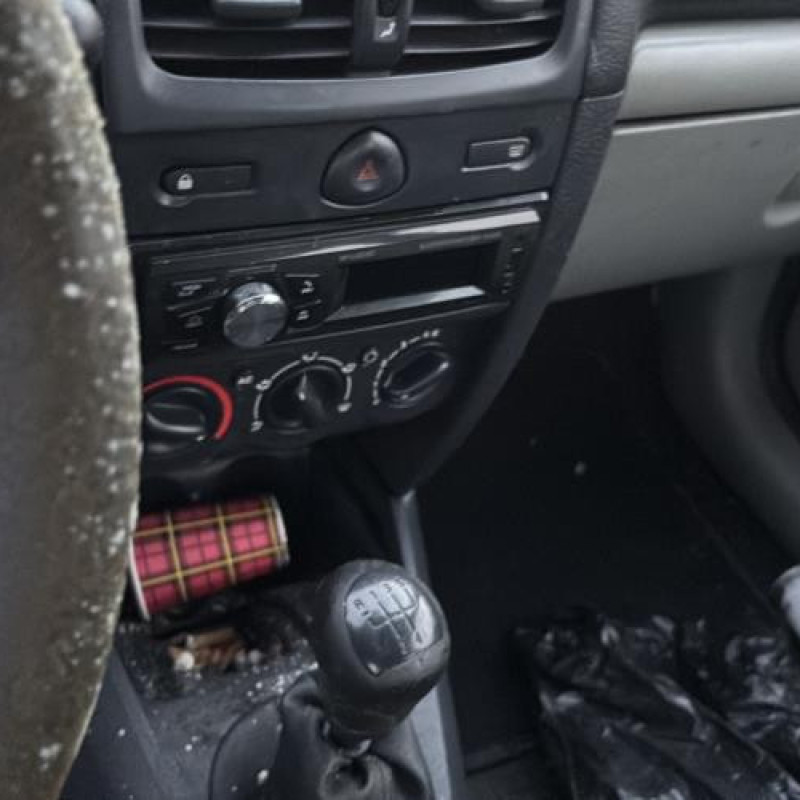 Levier de vitesses RENAULT CLIO 2 Photo n°16