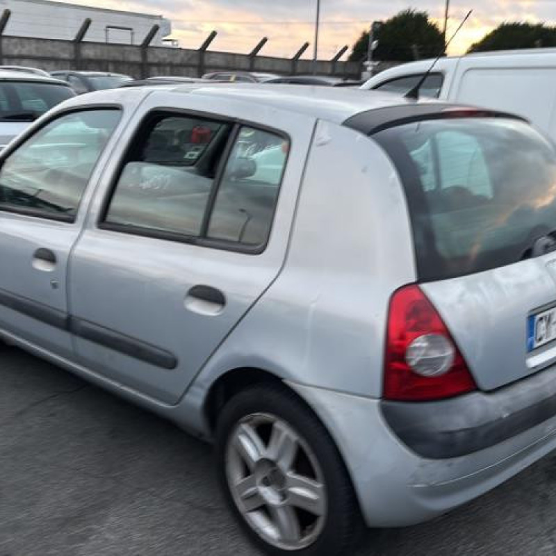 Tambour arriere gauche RENAULT CLIO 2 Photo n°4