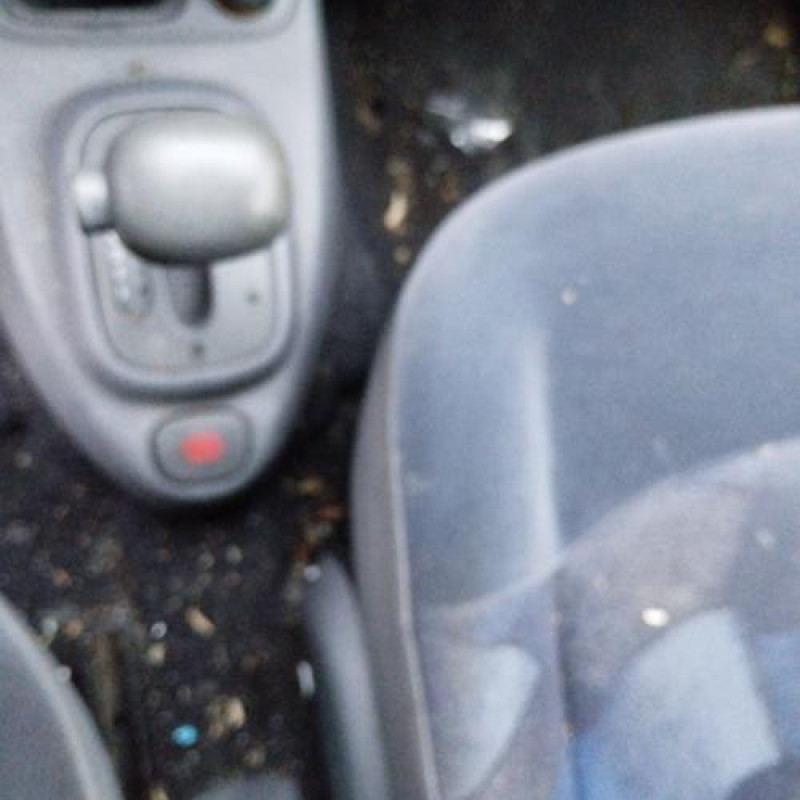 Tambour arriere gauche RENAULT CLIO 2 Photo n°18