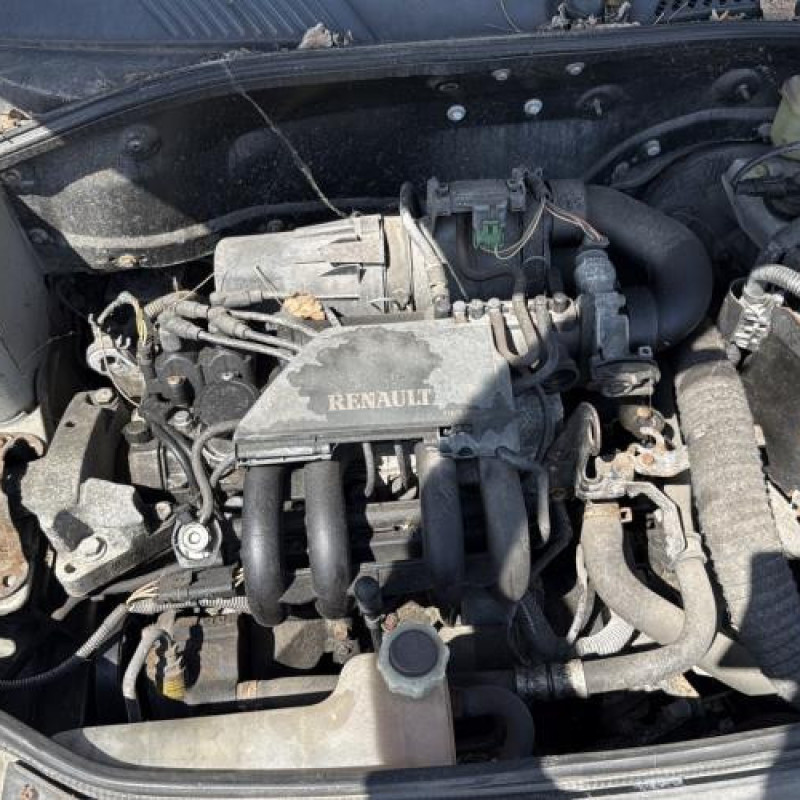 Tambour arriere gauche RENAULT CLIO 2 Photo n°17