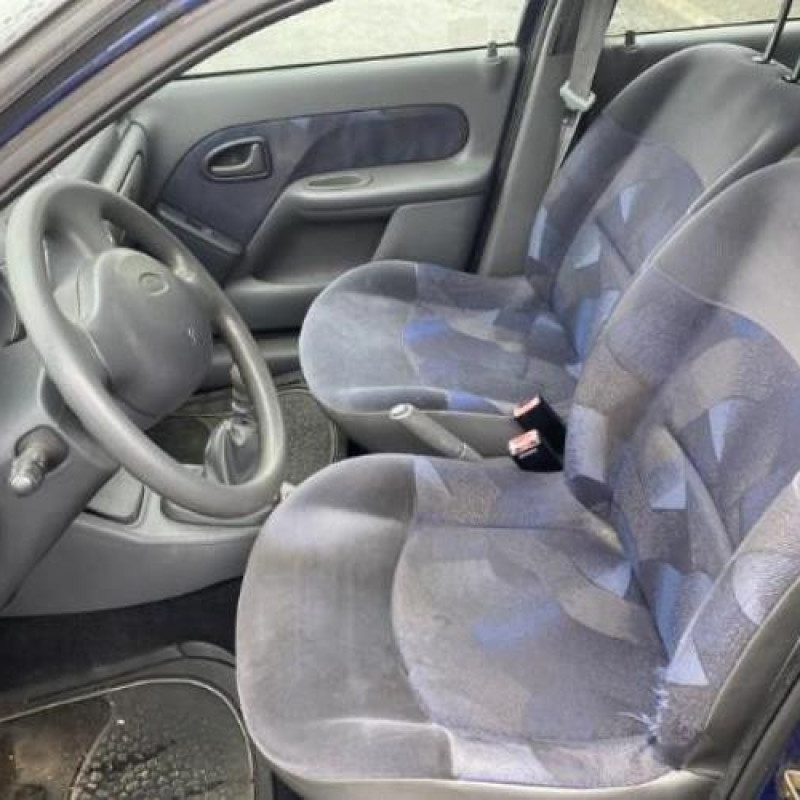 Levier de vitesses RENAULT CLIO 2 Photo n°10